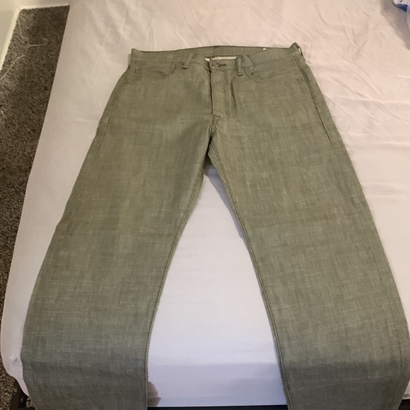Levi Jeans brand new no tags - Picture 3 of 5